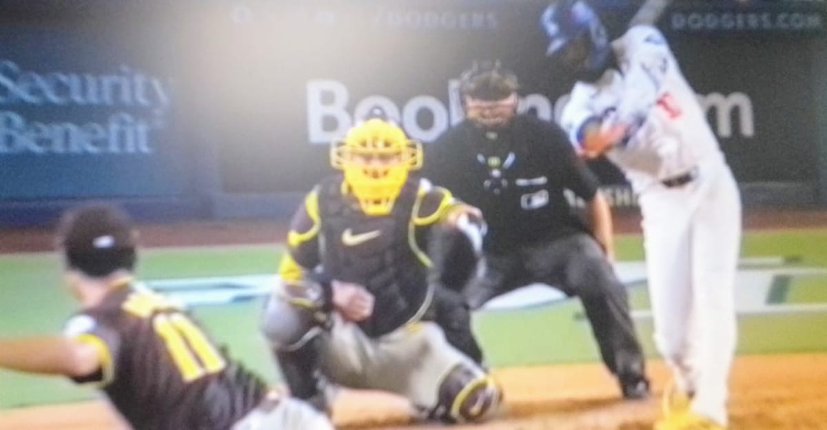 Dodgers deja en el Camino a Padres de San Diego, 2-0