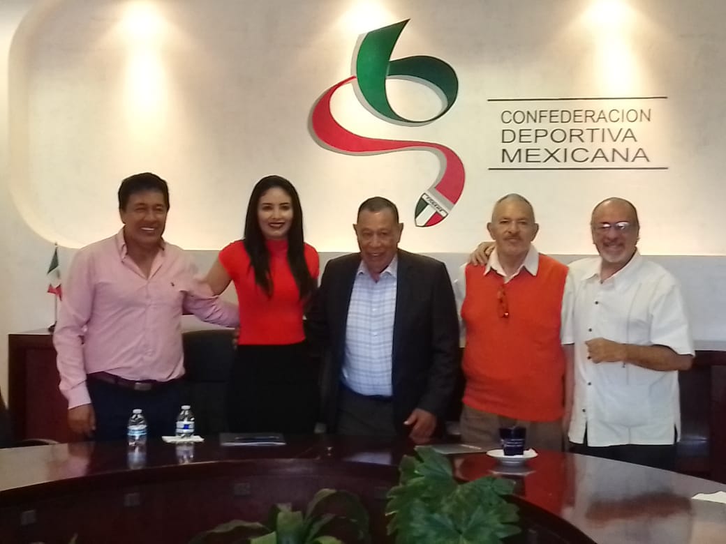 El atletismo mexicano se suma a la capacitación de la FMFR
