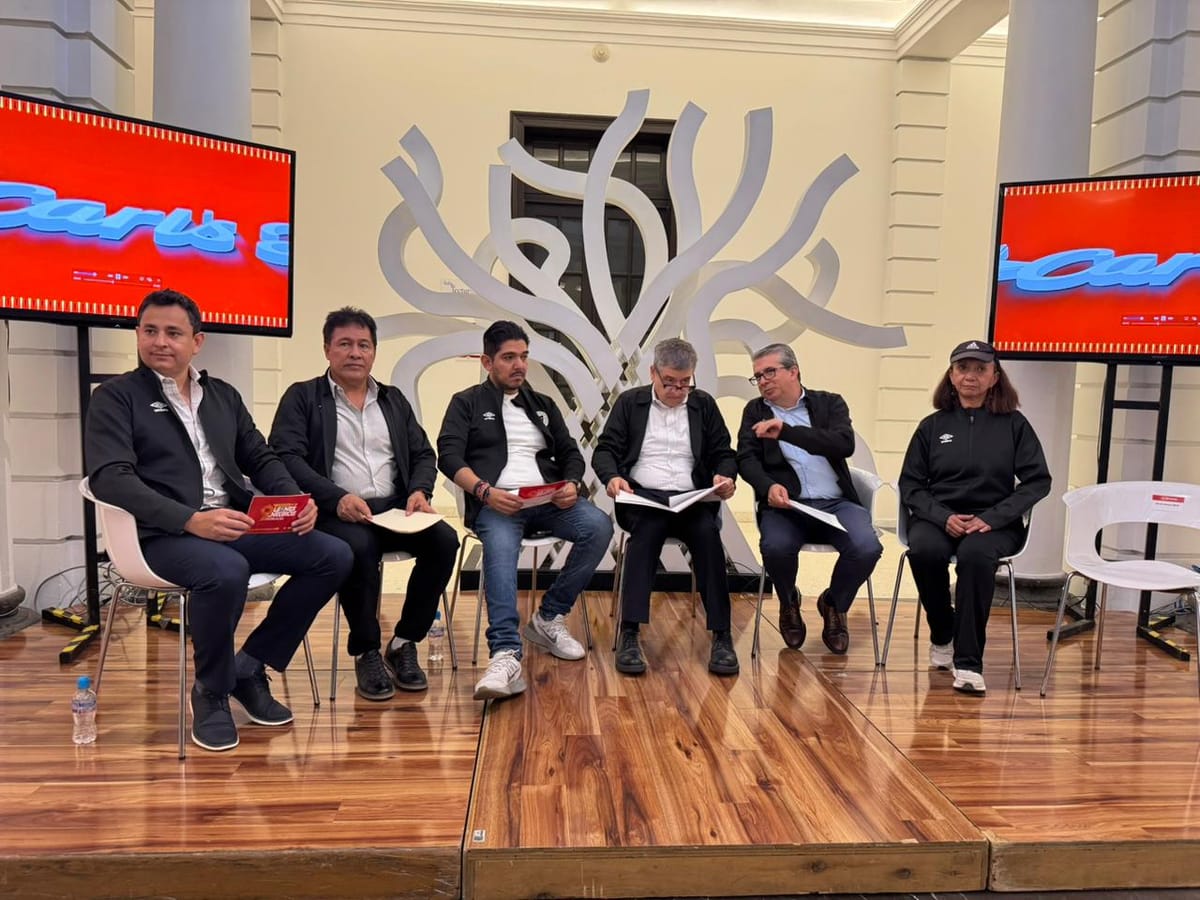 La UdeG presentó la 9a. Carrera Leones Negros 2025