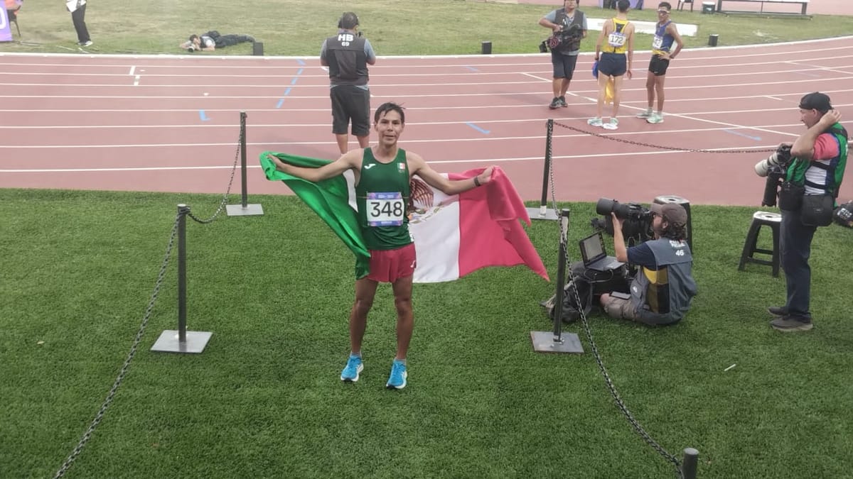 Brandon Pérez dio la sexta medalla para el atletismo mexicano