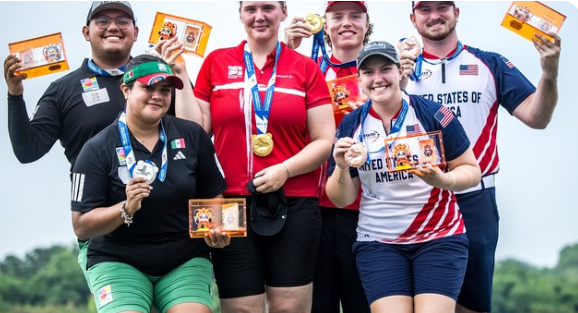México ganó plata en la apertura de los Juegos Mundiales de Chengdú