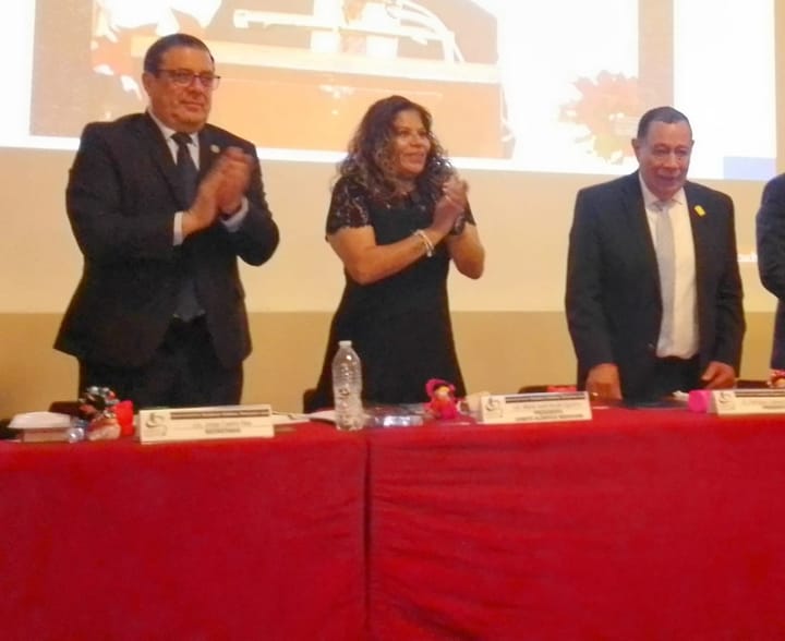 Festeja la CODEME su asamblea con unidad