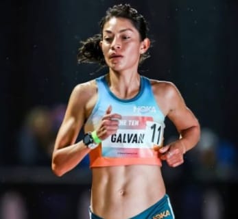 Laura Galván abrió calendario en 10k