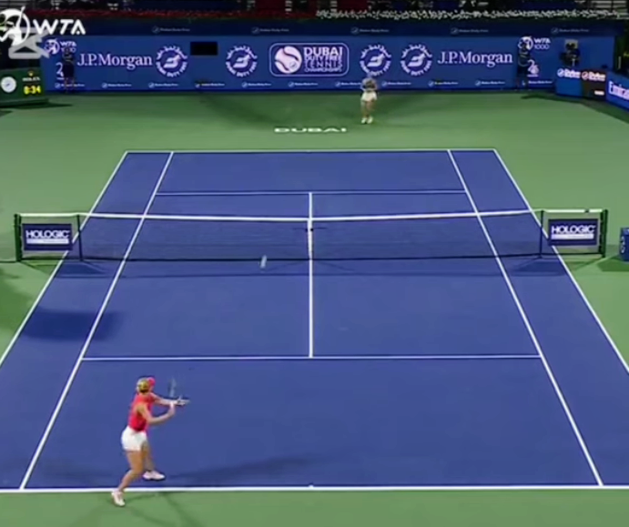 Mirra Andreeva sorprende y gana a Aryna Sabalenka