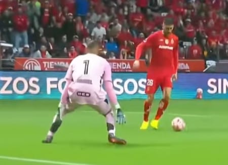 Toluca sufre primer descalabro con Tigres: 4-3
