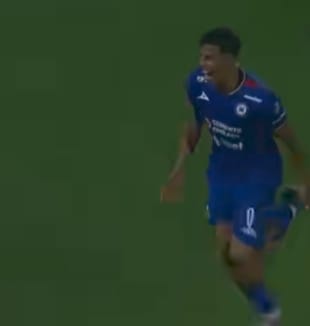 Cruz Azul goleó 4-1 a León