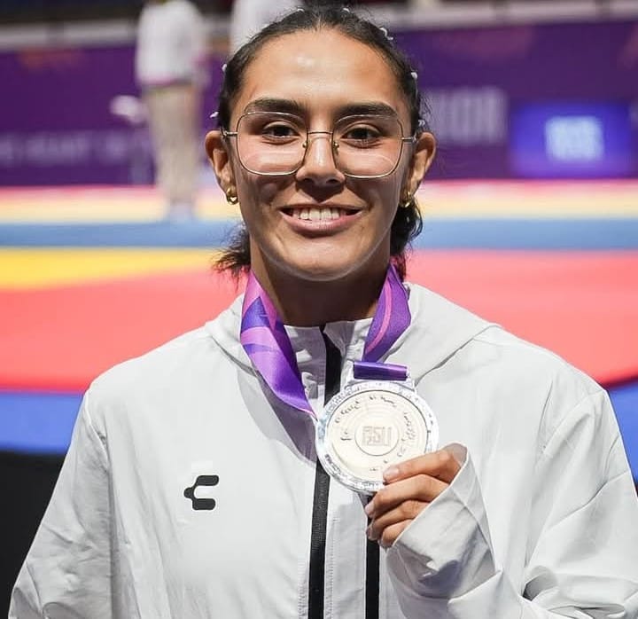 México se viste de plata en Asunción 2025